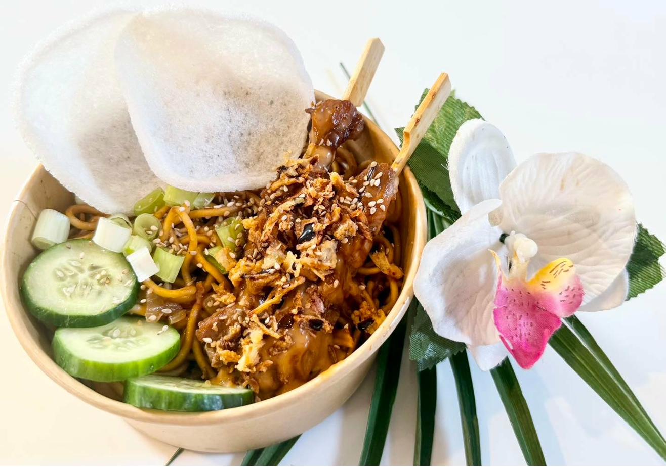 Mie goreng nouilles sautées food truck Belgique
